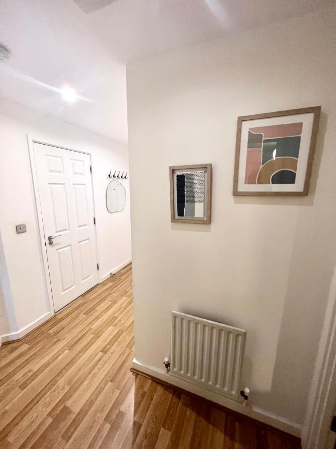 2 Bedroom Apartment Near Olympic Park With Free Parking London Luaran gambar